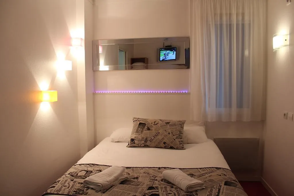 Hotel Balladins Brest 2*,  France